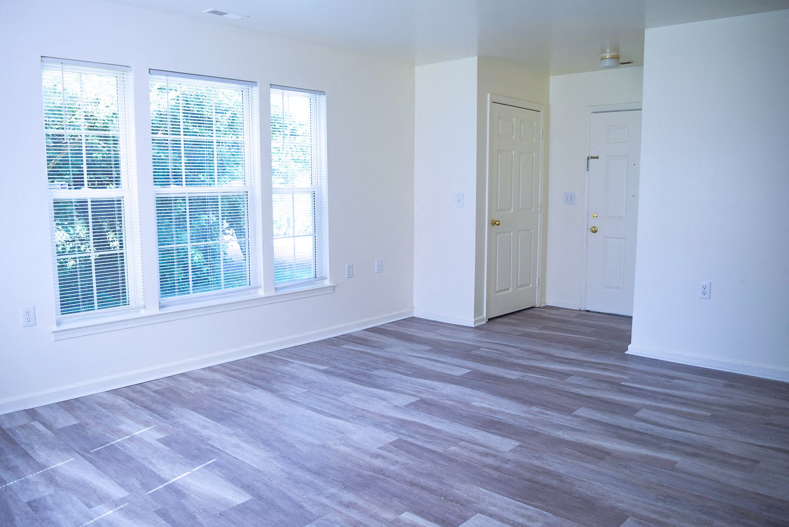 The Willows At County House Apartments, 1901 Aron's Circle, Sewell, NJ